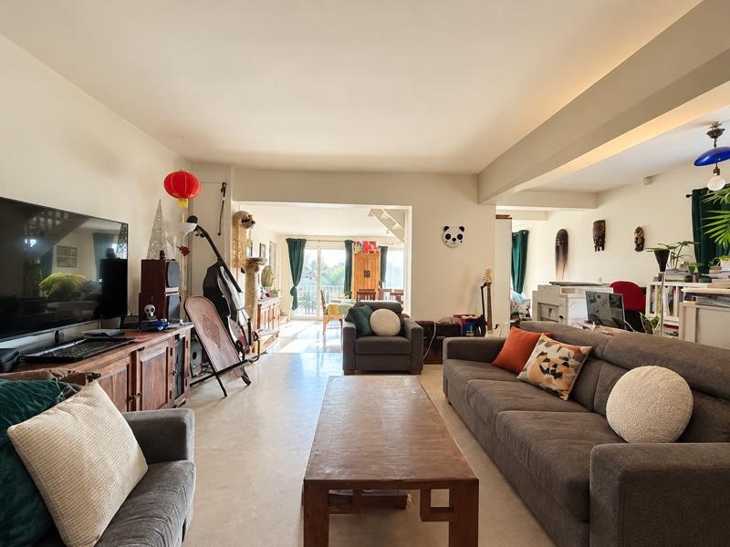 Vente Maison Mantes-la-Jolie - 7 pièces -205 m² - (78200)