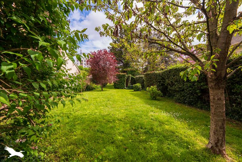 Vente Maison EAUBONNE - 7 pièces -140 m² - (95600)