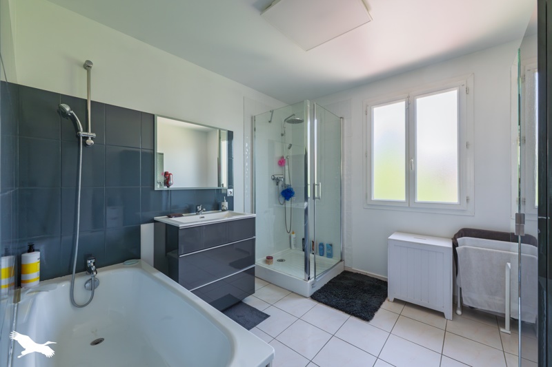 Vente Maison EAUBONNE - 5 pièces -102 m² - (95600)