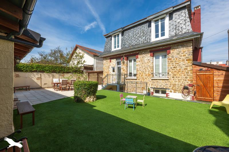 Vente Maison EAUBONNE - 7 pièces -190 m² - (95600)