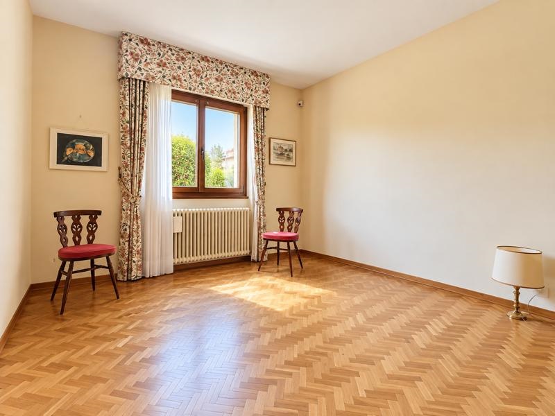 Vente Maison Eaubonne - 8 pièces -211 m² - (95600)
