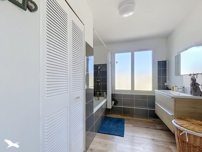 Vente Maison LIGNAN SUR ORB - 5 pièces -120 m² - (34490)