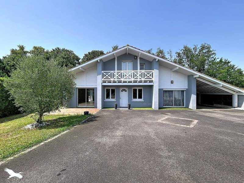 Vente Maison ST GEOURS DE MAREMNE 40230 6 pièces - 139 m²