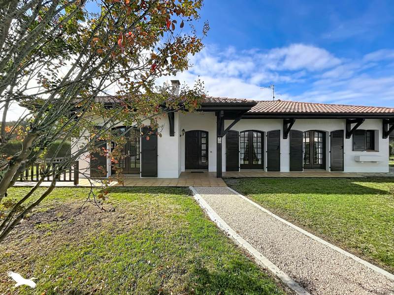 Vente Maison Saint-Vincent-de-Tyrosse - 4 pièces -113 m² - (40230)