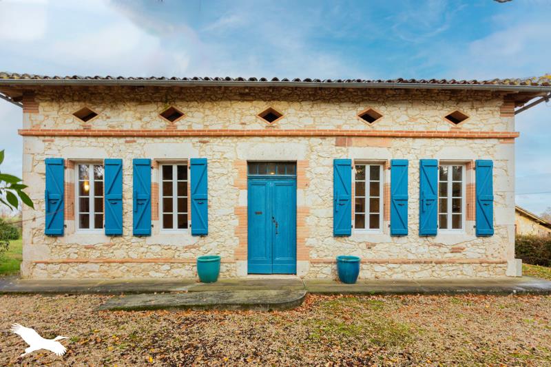 Vente Maison MONFERRAN SAVES - 5 pièces -160 m² - (32490)
