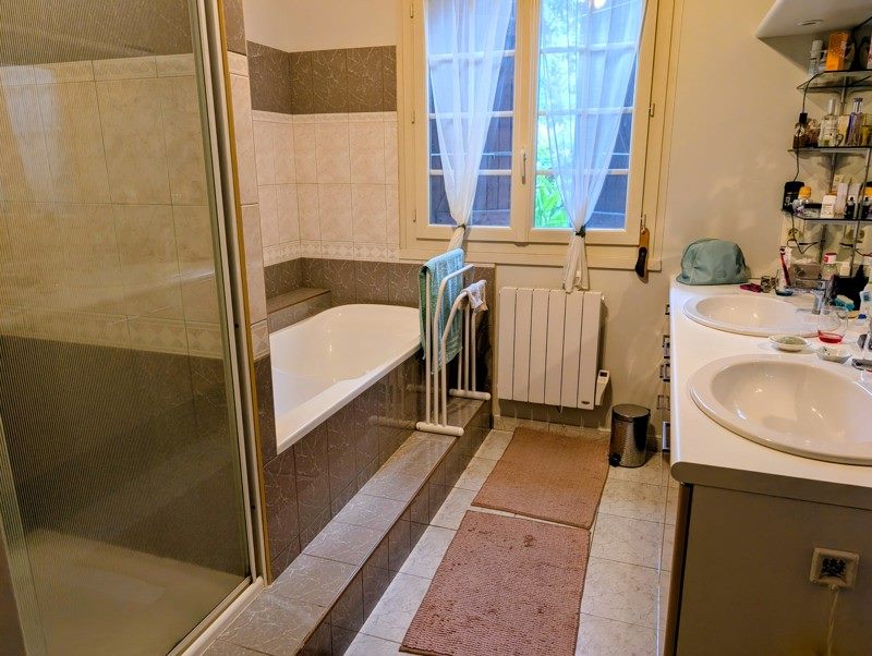 Vente Maison ENDOUFIELLE - 6 pièces -208 m² - (32600)