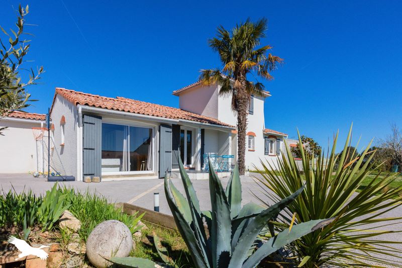 Vente Maison FREGOUVILLE - 6 pièces -162 m² - (32490)