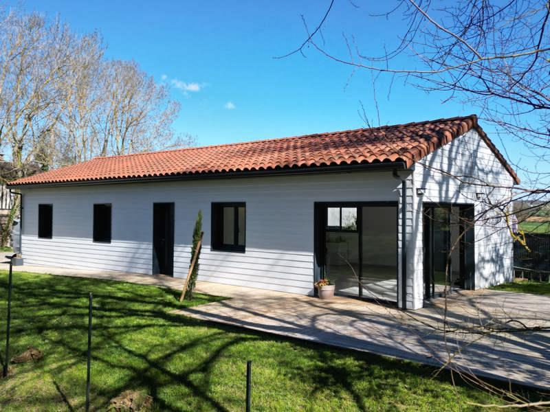 Vente Maison CADOURS - 4 pièces -97 m² - (31480)