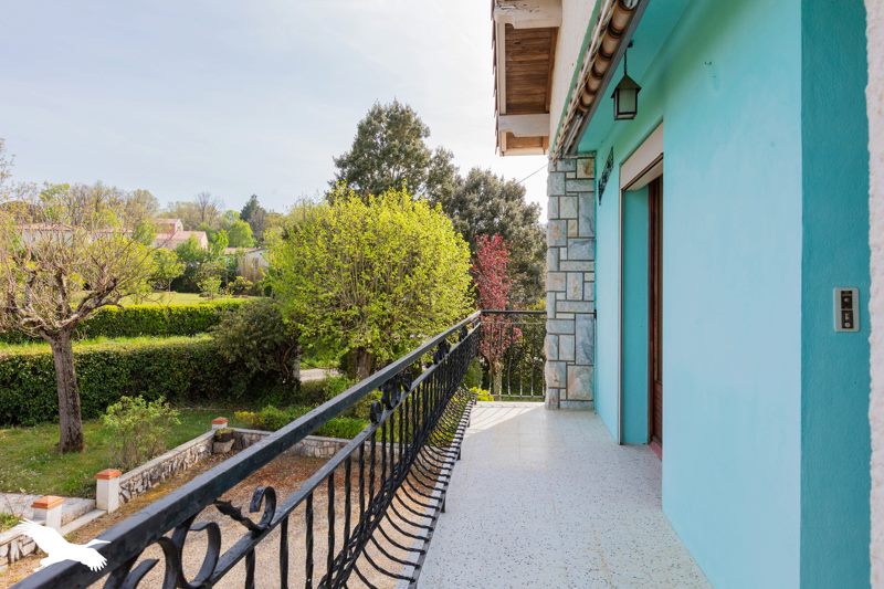 Vente Maison L ISLE JOURDAIN - 4 pièces -96 m² - (32600)