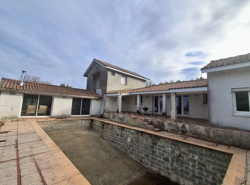 Vente Maison PUJAUDRAN - 6 pièces -220 m² - (32600)