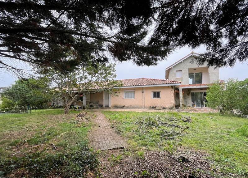 Vente Maison PUJAUDRAN - 6 pièces -220 m² - (32600)