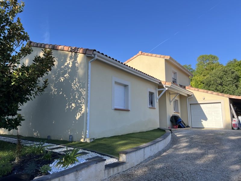Vente Maison L ISLE JOURDAIN - 4 pièces -134 m² - (32600)