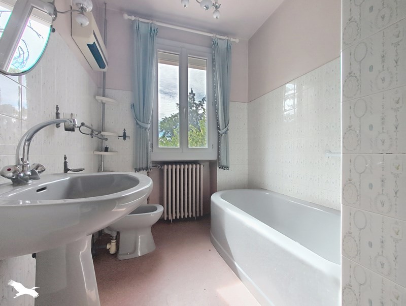 Vente Maison L ISLE JOURDAIN - 6 pièces -163 m² - (32600)