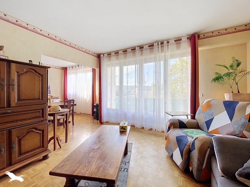 Vente Appartement AUBERGENVILLE - 4 pièces -74 m² - (78410)