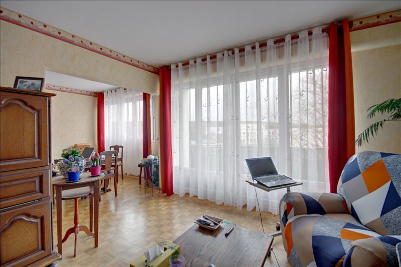 Vente Appartement AUBERGENVILLE - 4 pièces -74 m² - (78410)