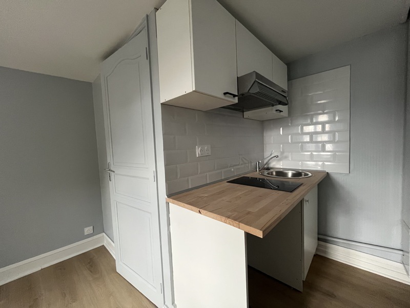 Vente Appartement MEULAN EN YVELINES - 1 pièce -14,7 m² - (78250)