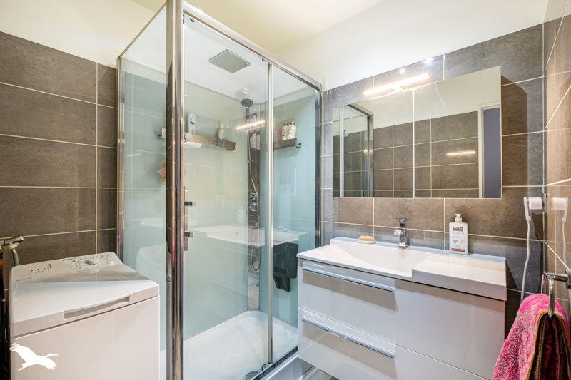 Vente Appartement VILLEURBANNE - 2 pièces -55 m² - (69100)
