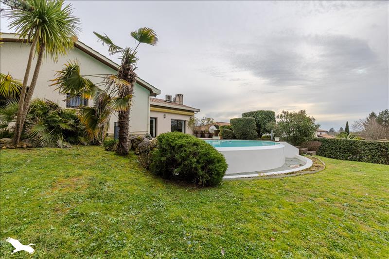 Vente Maison BOULIAC - 7 pièces -200 m² - (33270)