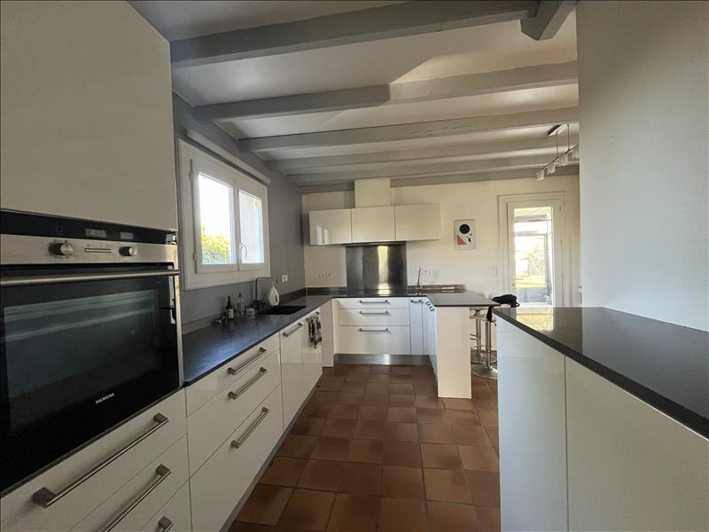 Vente Maison ST CAPRAIS DE BORDEAUX - 4 pièces -128 m² - (33880)