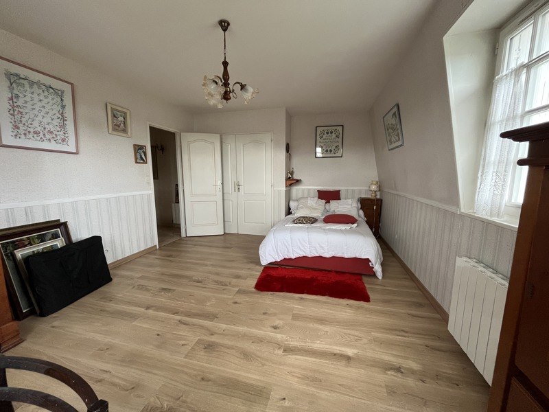 Vente Maison LATRESNE - 7 pièces -237 m² - (33360)