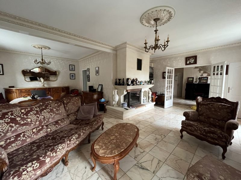 Vente Maison LATRESNE - 7 pièces -237 m² - (33360)