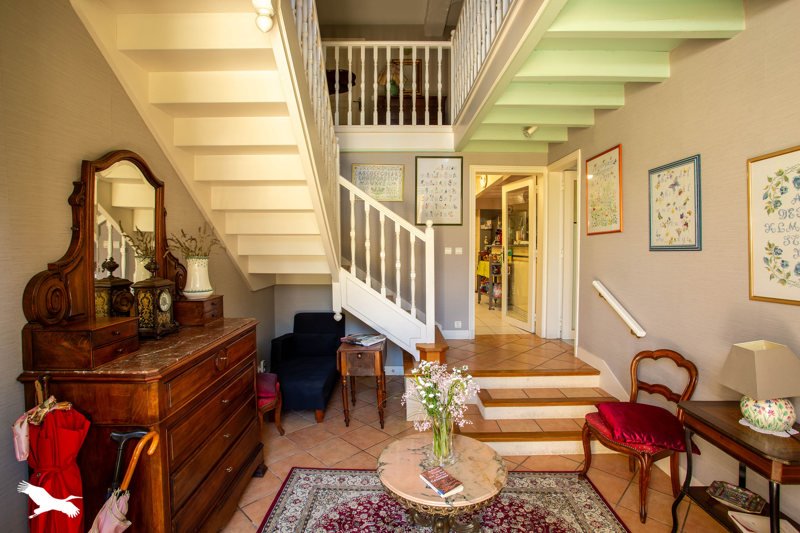 Vente Maison CAMBLANES ET MEYNAC - 9 pièces -275 m² - (33360)