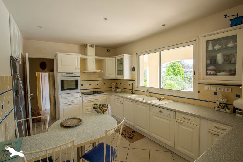 Vente Maison CARIGNAN DE BORDEAUX - 5 pièces -160 m² - (33360)