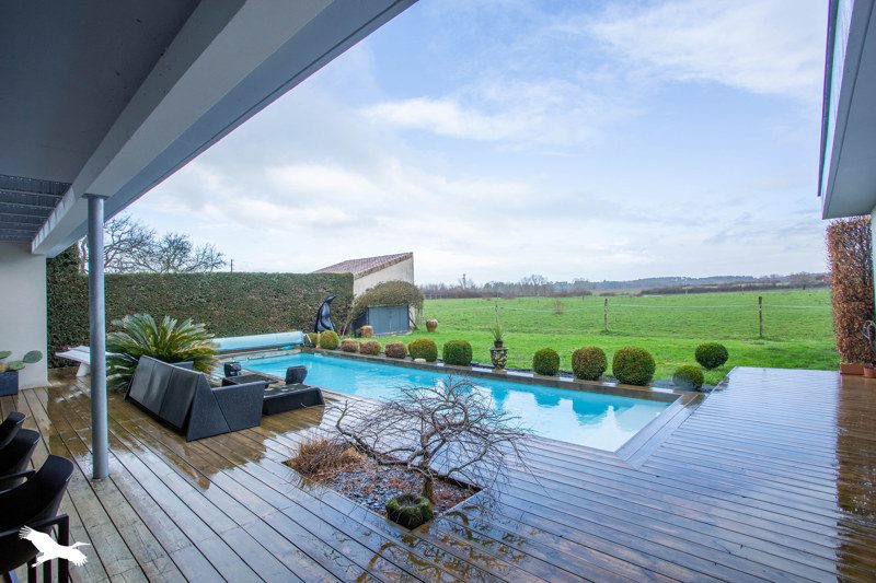Vente Maison ST CAPRAIS DE BORDEAUX - 8 pièces -198 m² - (33880)