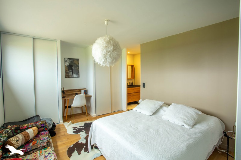 Vente Maison ST CAPRAIS DE BORDEAUX - 8 pièces -198 m² - (33880)