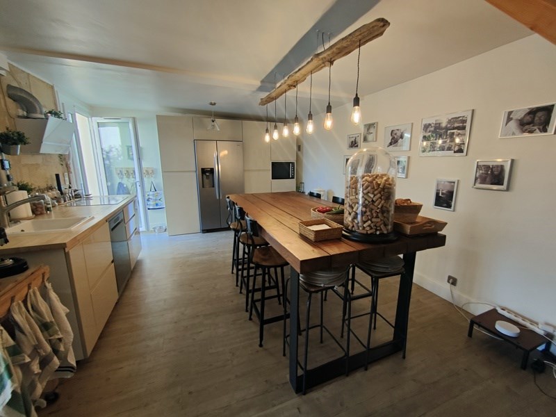Vente Maison QUINSAC - 5 pièces -114 m² - (33360)