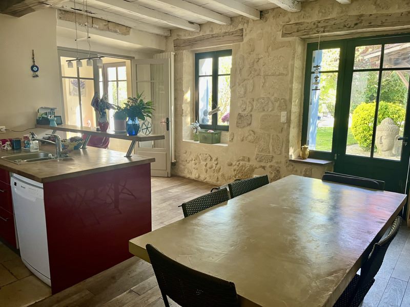 Vente Maison CAMBLANES ET MEYNAC - 5 pièces -153 m² - (33360)
