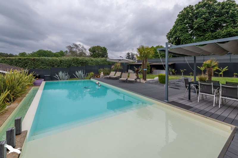 Vente Maison CAMBLANES ET MEYNAC - 6 pièces -199 m² - (33360)