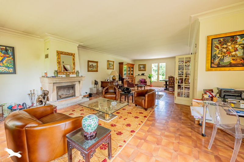 Vente Maison Latresne - 4 pièces -212 m² - (33360)
