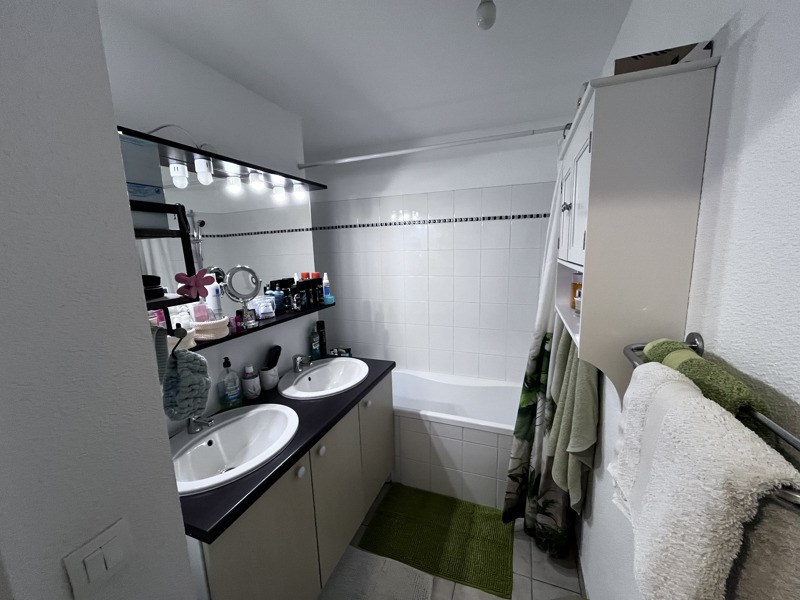 Vente Appartement ST CAPRAIS DE BORDEAUX - 3 pièces -67 m² - (33880)