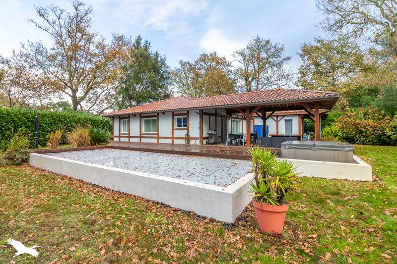 Vente Maison MOLIETS ET MAA - 8 pièces -205 m² - (40660)