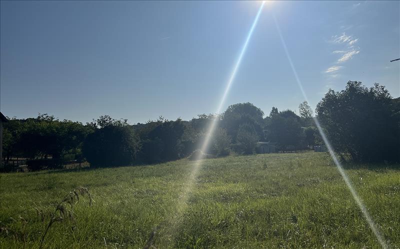Terrain constructible à Corgnac-sur-l'Isle