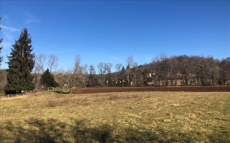 Terrain constructible à Corgnac-sur-l'Isle