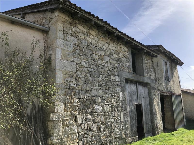 Vente Maison MILHAC DE NONTRON - 2 pièces -45 m² - (24470)