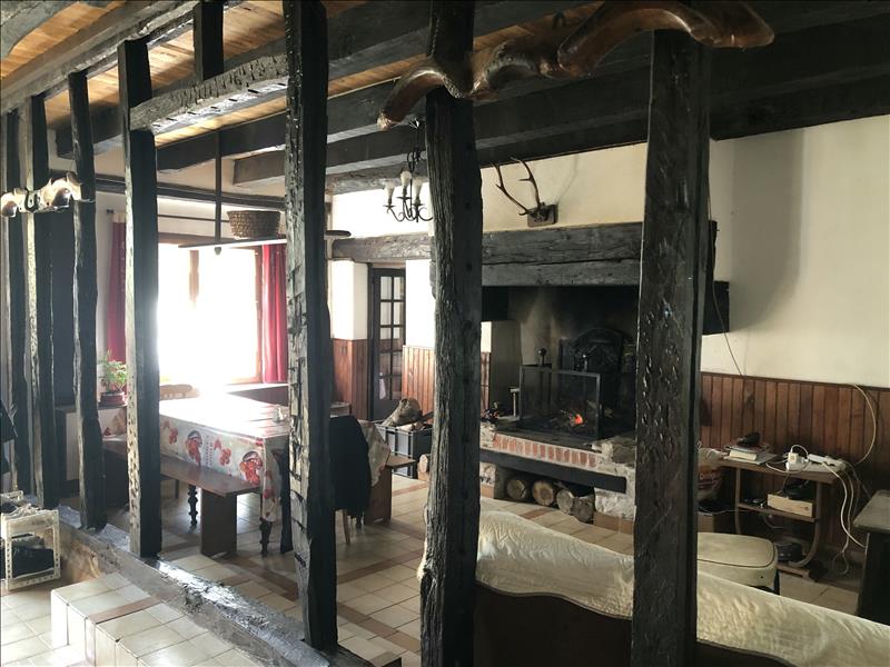 Vente Maison MIALET - 3 pièces -97 m² - (24450)