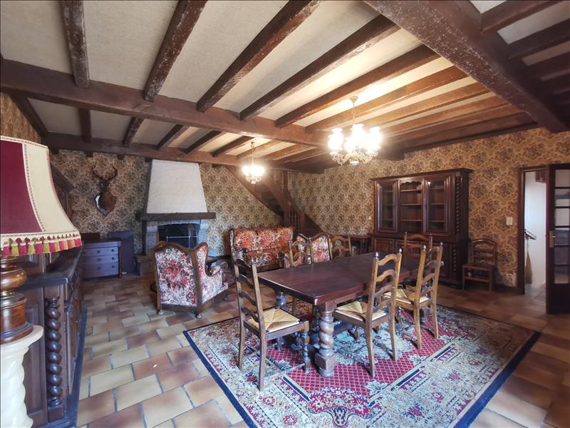 Vente Maison MIALET - 8 pièces -229 m² - (24450)