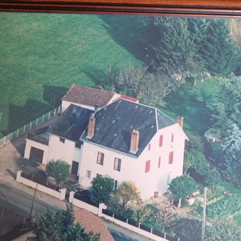 Vente Maison MIALET - 8 pièces -229 m² - (24450)