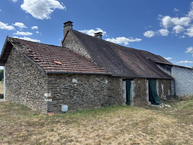 Vente Maison CHALAIS - 3 pièces -96 m² - (24800)