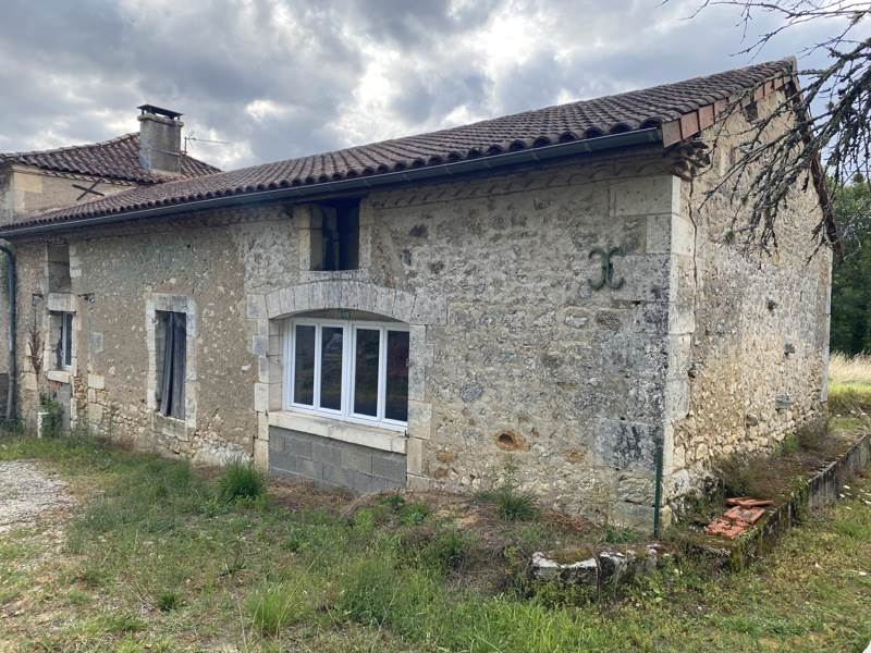 Vente Maison NEGRONDES - 2 pièces -68 m² - (24460)