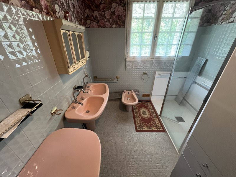 Vente Maison CHALAIS - 5 pièces -138 m² - (24800)