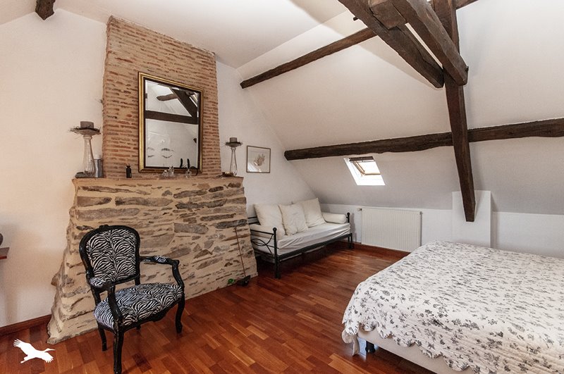 Vente Maison MIALET - 7 pièces -232 m² - (24450)