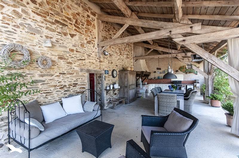 Vente Maison MIALET - 7 pièces -232 m² - (24450)