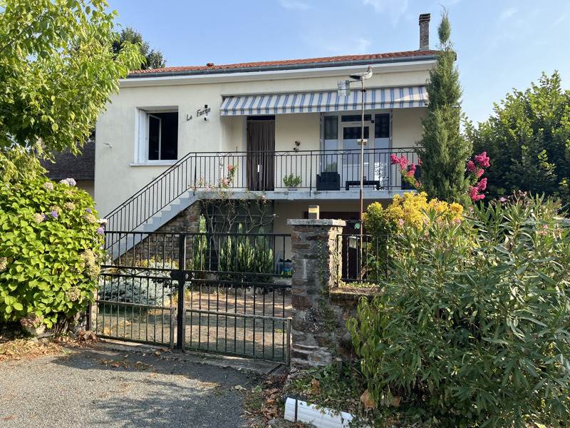 Vente Maison MIALET - 5 pièces -103 m² - (24450)