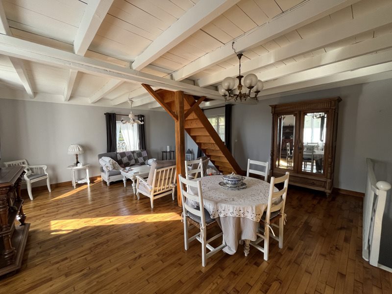 Vente Maison MIALET - 4 pièces -88 m² - (24450)