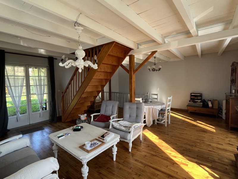 Vente Maison MIALET - 4 pièces -88 m² - (24450)