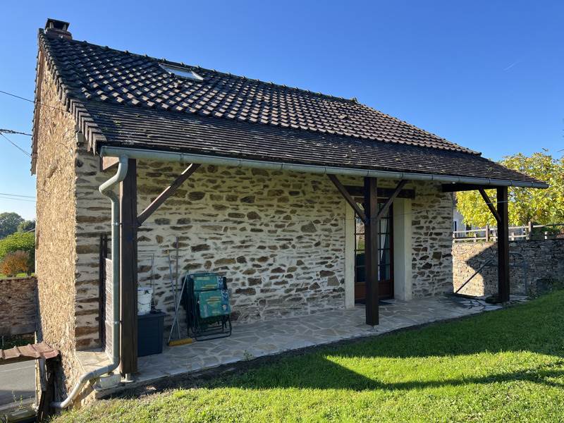 Vente Maison MIALET - 4 pièces -88 m² - (24450)